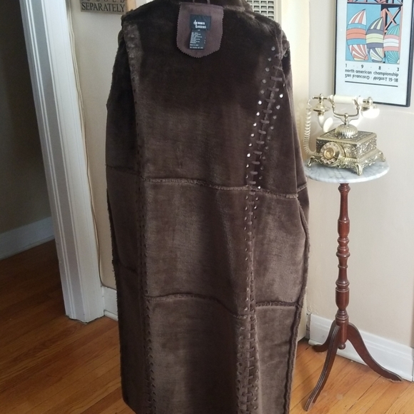 VTG Style NWOT Dennis Basso Brown Fur Coat - Picture 8 of 8